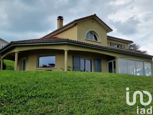 Maison à vendre 499 000 € 7 pièces 4 chambres 180 m² 1 627 m² de terrain Nord Ouest Saint-Galmier 42330