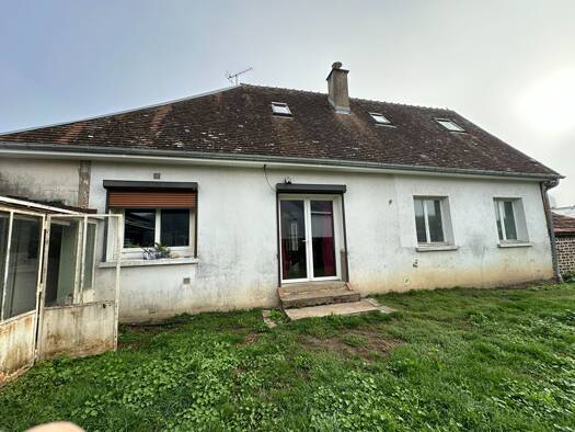 Maison à vendre 108 000 € 9 pièces 5 chambres 150 m² 533 m² de terrain Pezou 41100
