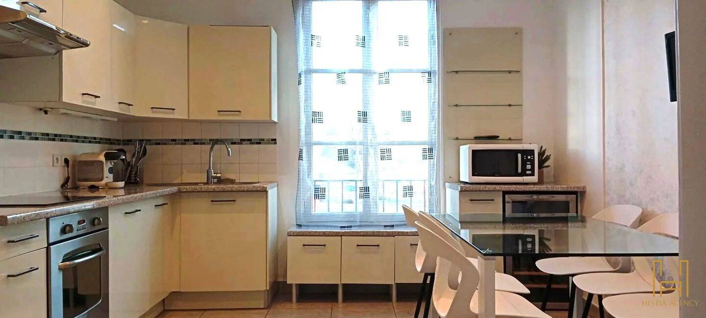 Maison à louer, 107m², VERSAILLES