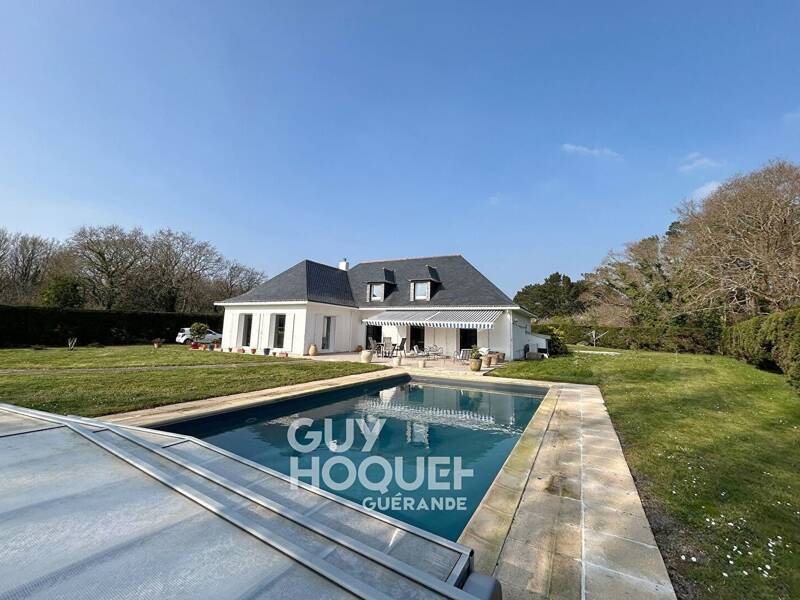 Maison à vendre, 274m², LA TURBALLE