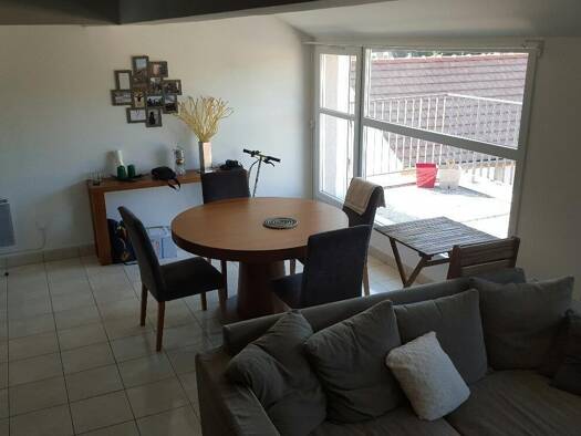 Duplex à louer 1 102 € 3 pièces 2 chambres 56 m² 3ème étage Dourdan 91410