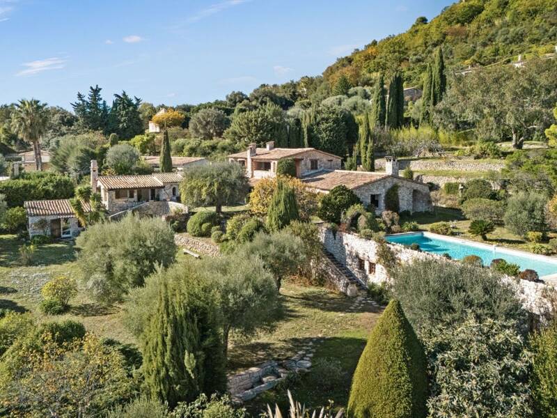 Maison à vendre, 328m², TOURRETTES SUR LOUP