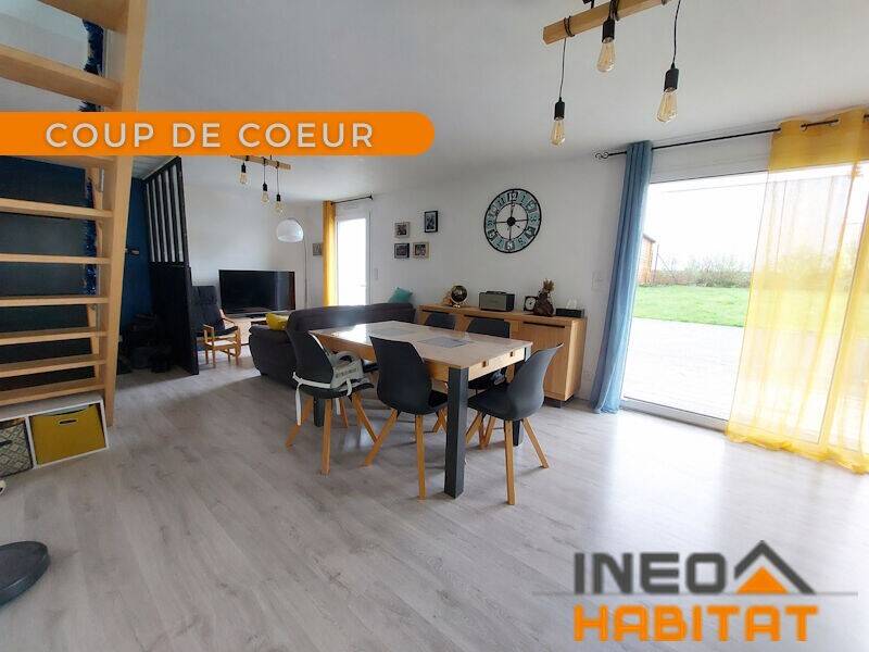 Maison à vendre, 120m², MEZIERES SUR COUESNON