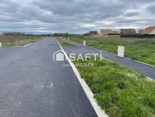 Terrain constructible viabilisé à vendre 47 000 € 480 m² de terrain Fresnay-l'Évêque 28310