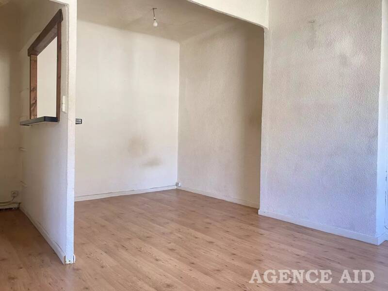 Maison à louer, 47m², CUGES LES PINS