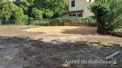 Garage/Stationnement à louer 70 € Auriol 13390