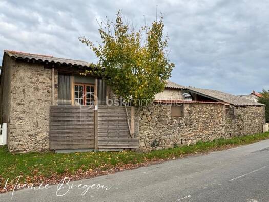 Immeuble à vendre 138 000 € 115 m² Montaigu-Vendée 85600