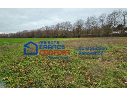 Terrain constructible viabilisé à vendre 168 000 € 1 600 m² de terrain Montgiscard 31450
