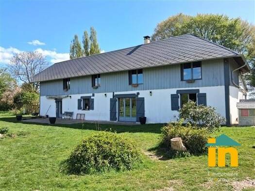 Maison à vendre 228 000 € 6 pièces 4 chambres 160 m² 13 464 m² de terrain Montreuil-l'Argillé 27390