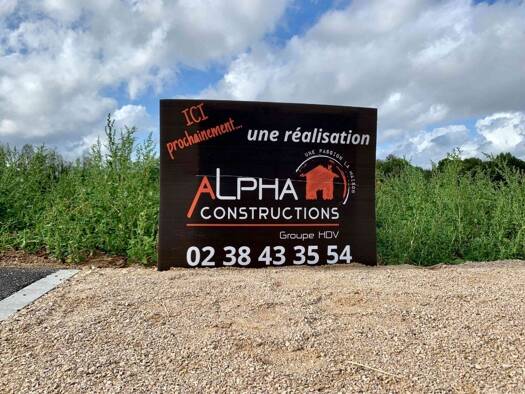 Terrain constructible à vendre 72 900 € 453 m² de terrain Mézières-Lez-Cléry 45370