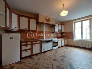 Maison à vendre 94 000 € 4 pièces 3 chambres 95 m² Saint-Sandoux 63450