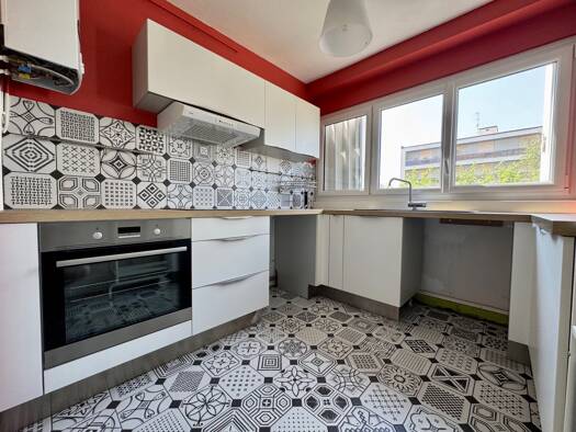 Appartement à louer 720 € 4 pièces 2 chambres 65,8 m² Étage 3/9 Limoges 87000