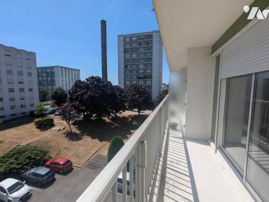 Appartement à vendre 194 250 € 2 chambres 83 m² RDC Saint-Nazaire 44600