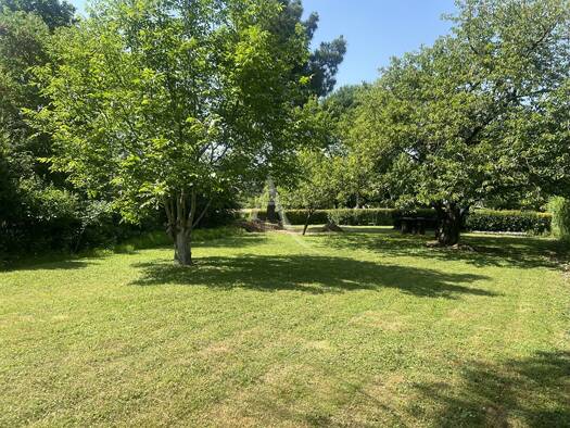 Terrain constructible viabilisé à vendre 214 000 € 1 480 m² de terrain Rabaudy Castanet-Tolosan 31320