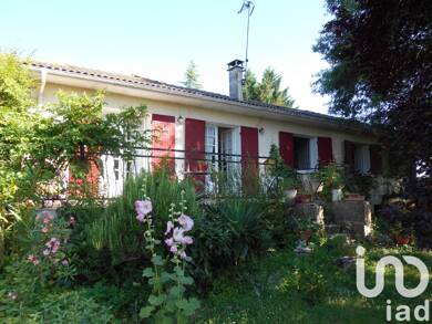 Maison à vendre 198 500 € 5 pièces 4 chambres 122 m² 4 307 m² de terrain Noaillac 33190