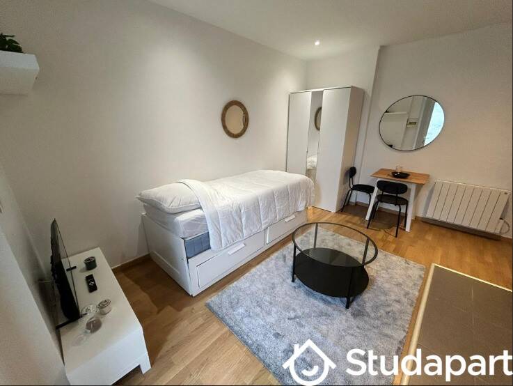 Maison à louer, 19m², PAU