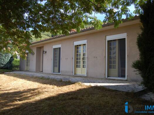 Villa à vendre 249 000 € 7 pièces 4 chambres 130 m² 2 300 m² de terrain Albine 81240