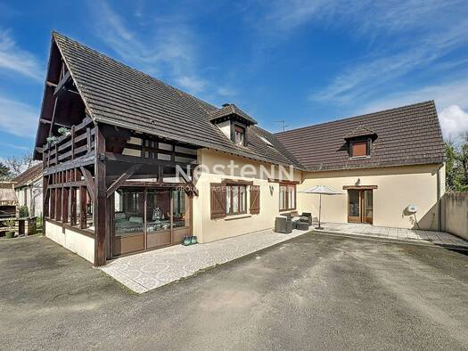 Maison à vendre 369 500 € 9 pièces 4 chambres 206 m² 1 000 m² de terrain Abondant 28410