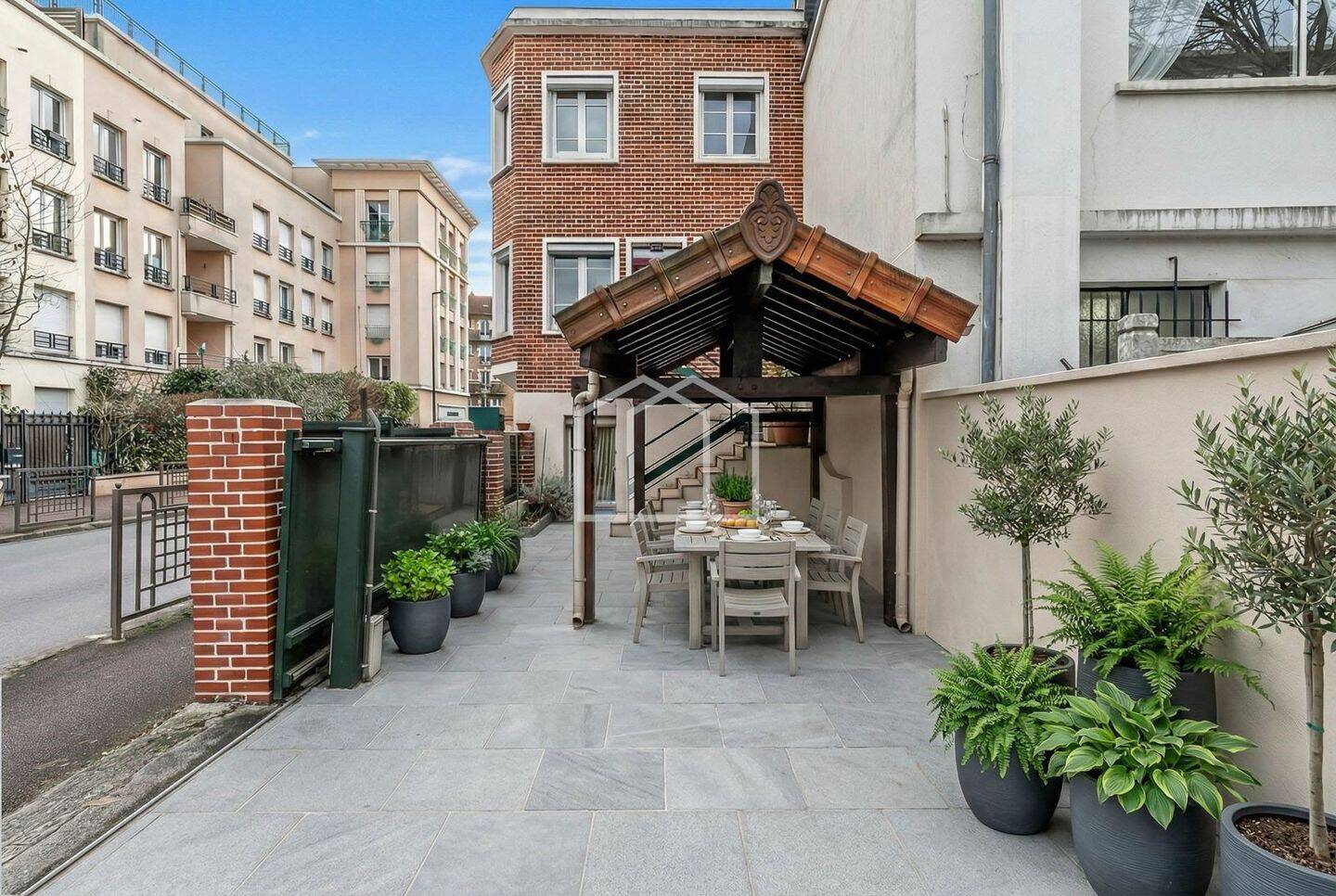Maison à vendre, 75m², SURESNES
