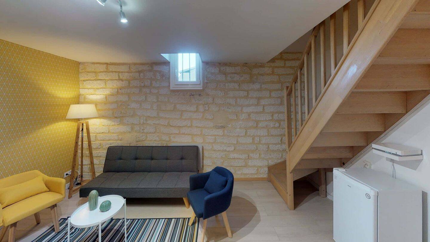 Chambre dans le 33 cours Gambetta - Colocation — 10