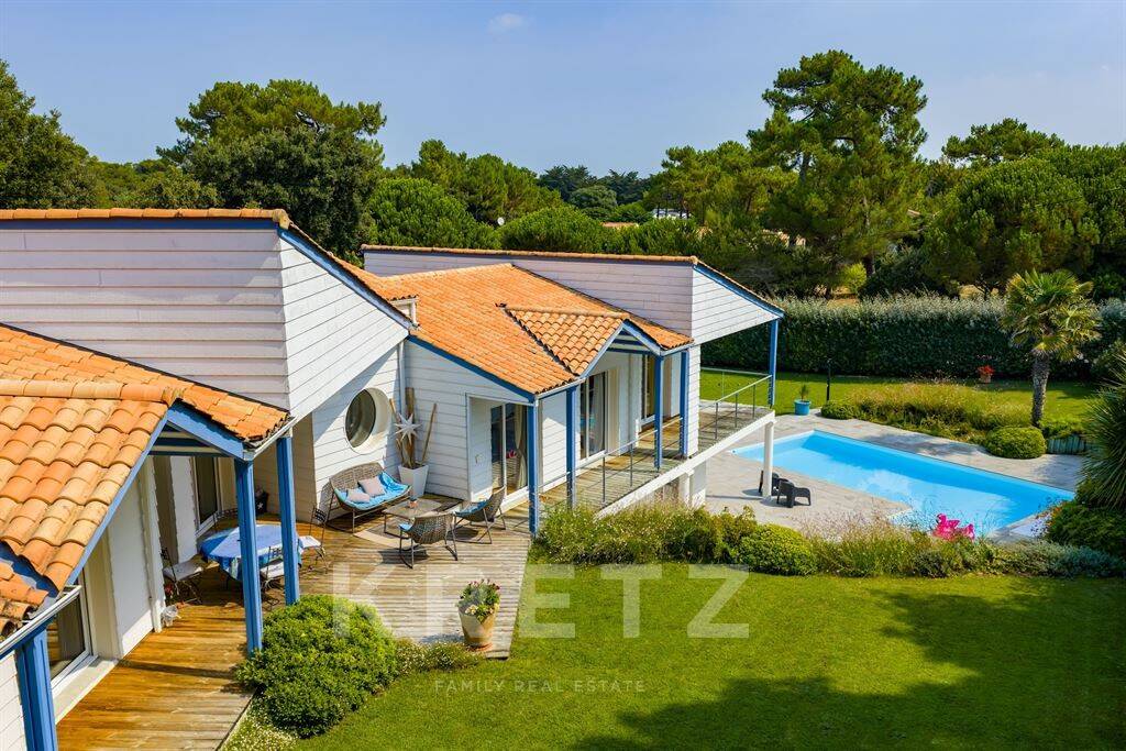 Maison à vendre, 235m², SAINT GEORGES D'OLERON