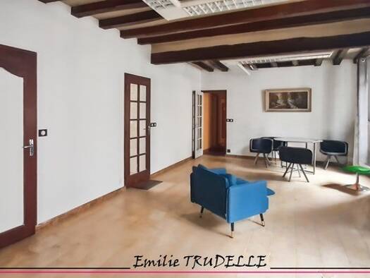 Duplex à vendre 69 000 € 8 pièces 3 chambres 222 m² RDC/3 Saint-Calais 72120