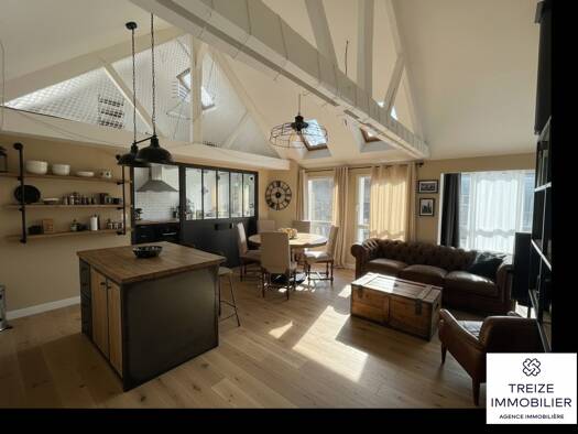 Immeuble à vendre 808 550 € 300 m² Centre Ville Historique Auray 56400