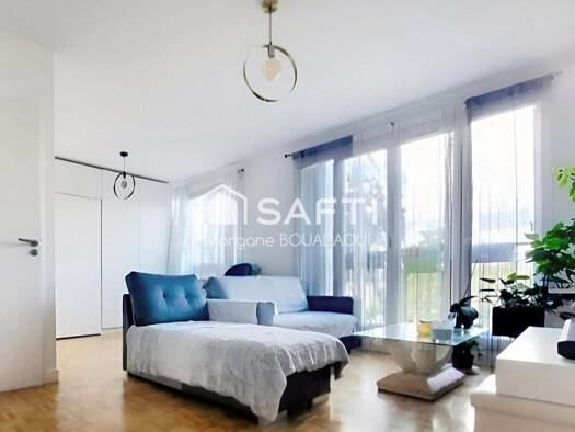 Appartement à vendre 152 000 € 1 pièce 38 m² Étage 4/10 Félix Merlin Épinay-sur-Seine 93800