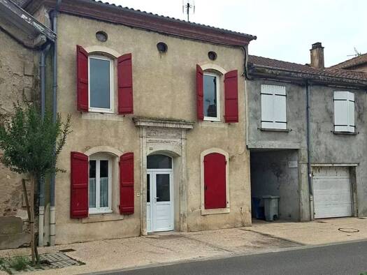 Maison de ville à vendre 139 200 € 5 pièces 3 chambres 117 m² Centre Technique Municipal-Centre de Loisirs Jules Ferry Agen 47000