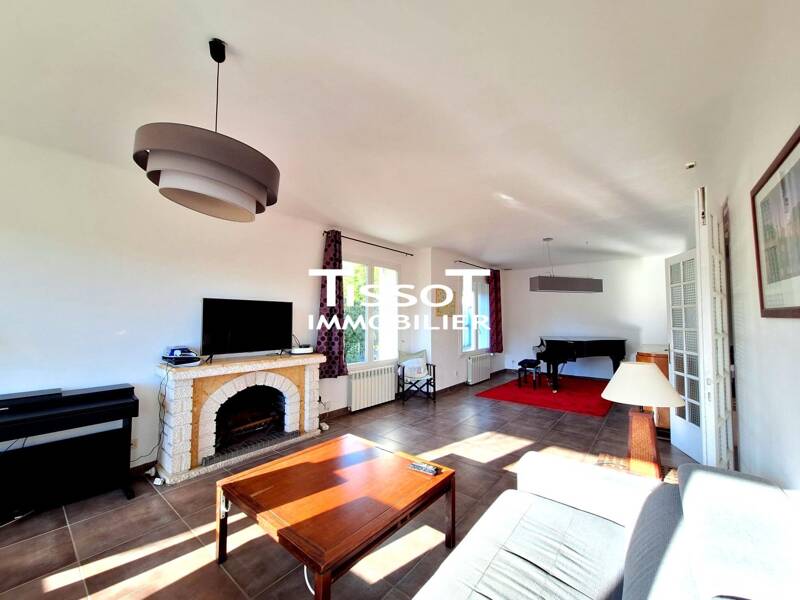 Maison à vendre, 199m², NIMES