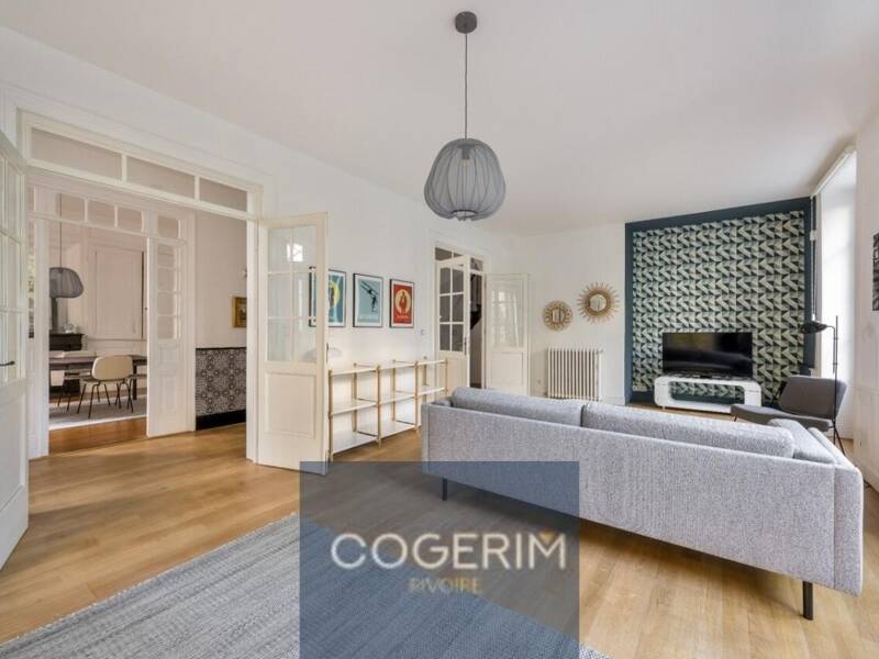 Maison à louer, 305m², LYON 3E