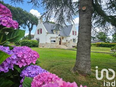 Maison à vendre 275 000 € 5 pièces 4 chambres 138 m² 2 633 m² de terrain Plouégat-Moysan 29650