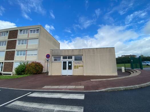 Local d'activités à vendre 349 000 € 121 m² d'espace de stockage La Grille Doree Eaubonne 95600