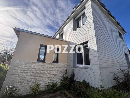 Maison à louer 950 € 5 pièces 3 chambres 95 m² 655 m² de terrain Tilly-sur-Seulles 14250