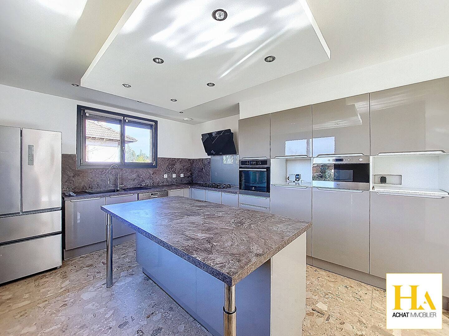 Maison à vendre, 127m², CHATUZANGE LE GOUBET
