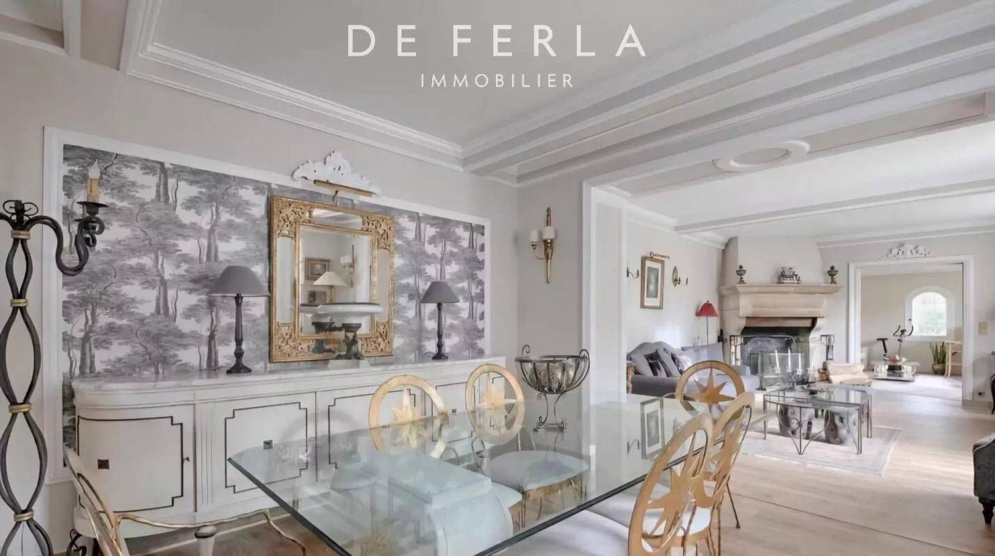Maison à vendre, 225m², SAINT MAUR DES FOSSES