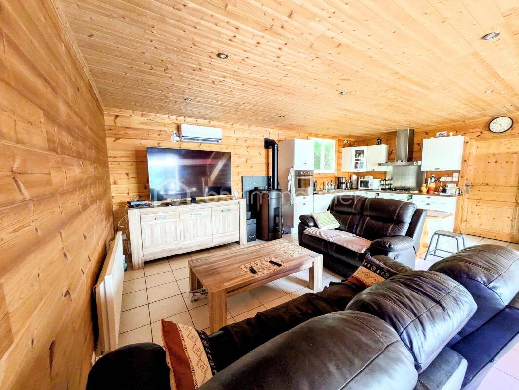Maison à vendre, 130m², ENTRECASTEAUX