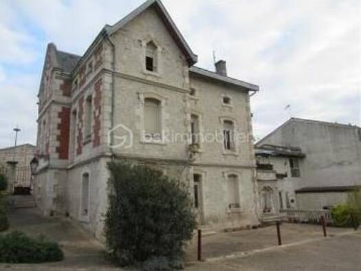 Immeuble à vendre 665 000 € 297 m² École Sembel (2) Agen 47000