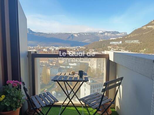Appartement à vendre 99 000 € 1 pièce 34,9 m² Étage 16/28 Antiquaire - Notre Dame  Grenoble 38000