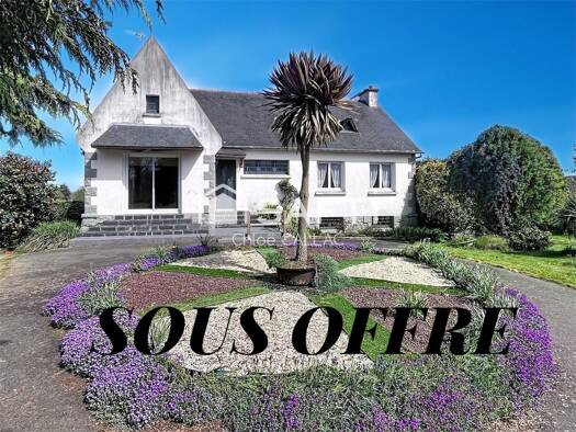 Maison de plain-pied à vendre 170 000 € 5 pièces 4 chambres 107 m² 1 940 m² de terrain Saint-Adrien 22390