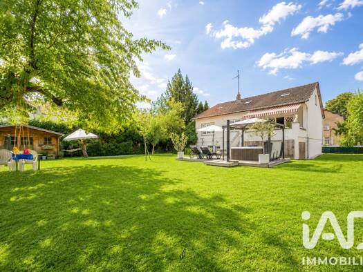 Maison à vendre 520 000 € 10 pièces 6 chambres 241 m² 1 104 m² de terrain Route de Norroy-Château-Le Village Woippy 57140