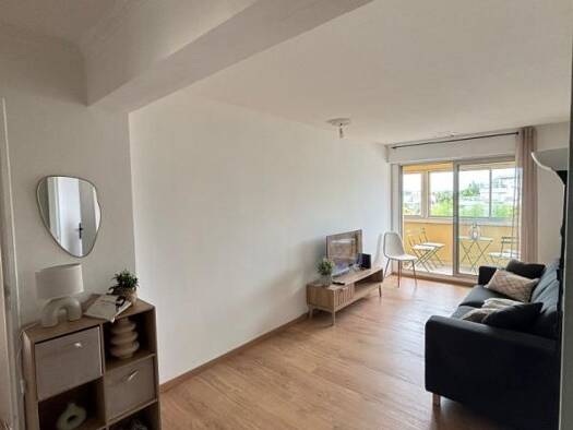 Colocation à louer - logement étudiant 410 € 1 pièce 2 chambres 12 m² 4ème étage Le Hameau Pau 64000