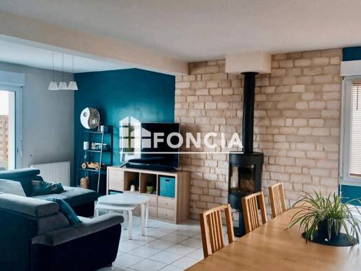 Villa à vendre 228 000 € 5 pièces 4 chambres 102 m² 869 m² de terrain Sougé-le-Ganelon 72130