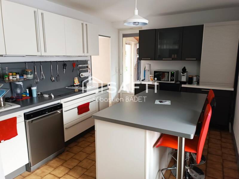 Maison à vendre, 193m², LES BORDES