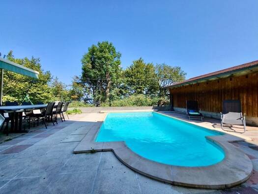 Appartement à vendre 349 000 € 4 pièces 2 chambres 98 m² RDC/3 Ville Haute Évian-les-Bains 74500
