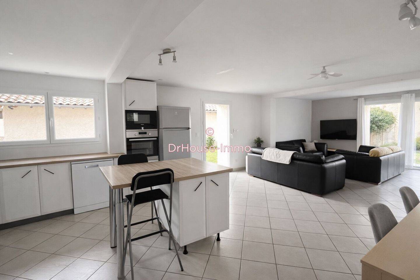 Maison à vendre, 130m², MONTMERLE SUR SAONE