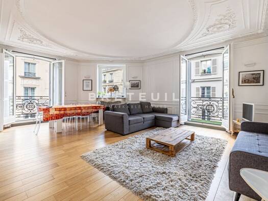 Appartement en viager Bouquet 770 000 € 5 pièces 3 chambres 106 m² Étage 3/6 Porte Saint Denis-Paradis Paris 10ème arrondissement 75010