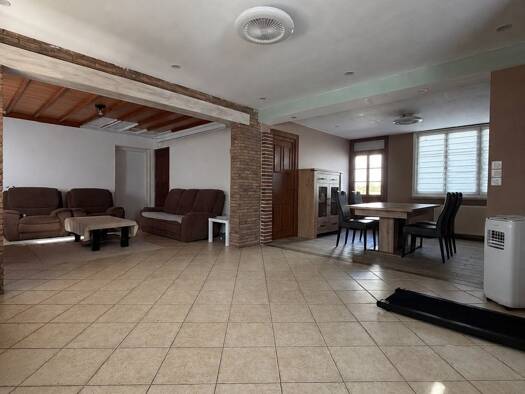Maison à vendre 179 000 € 6 pièces 4 chambres 140 m² 1 710 m² de terrain Fressin 62140