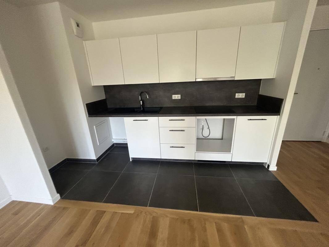 Maison à louer, 65m², COURBEVOIE