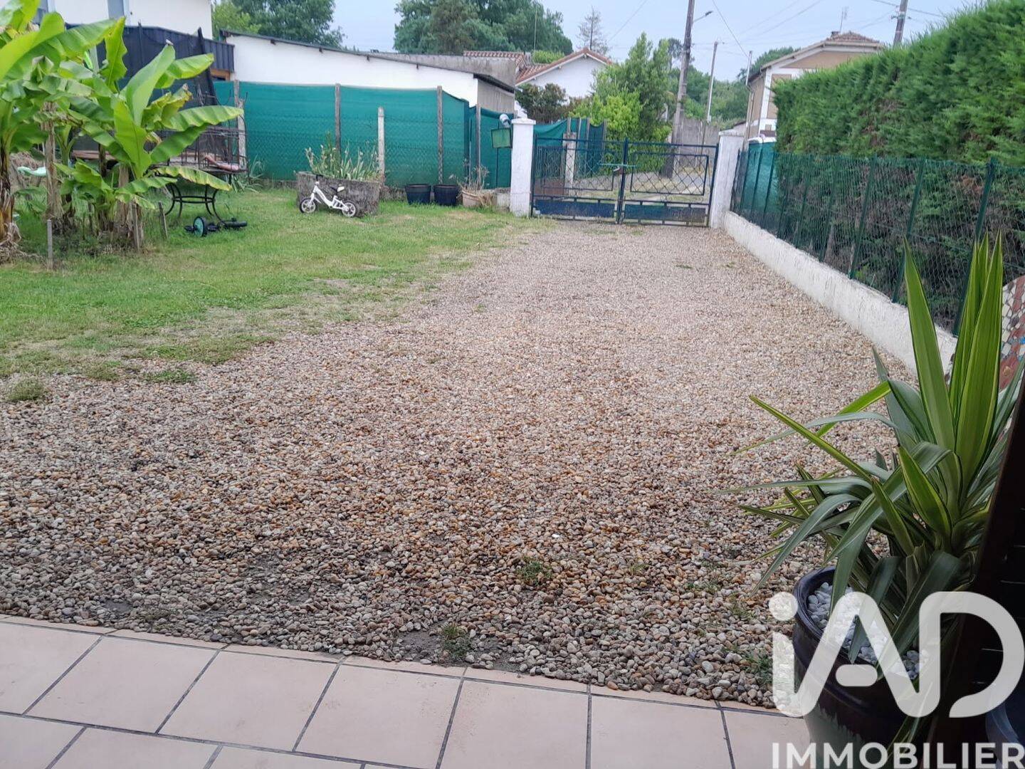 Maison à vendre, 85m², LES EGLISOTTES ET CHALAURES